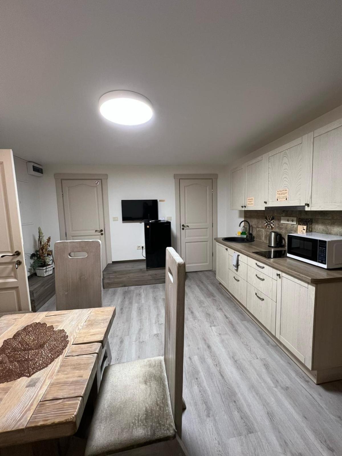 Kubu Ground Floor Rooms 克莱佩达 外观 照片