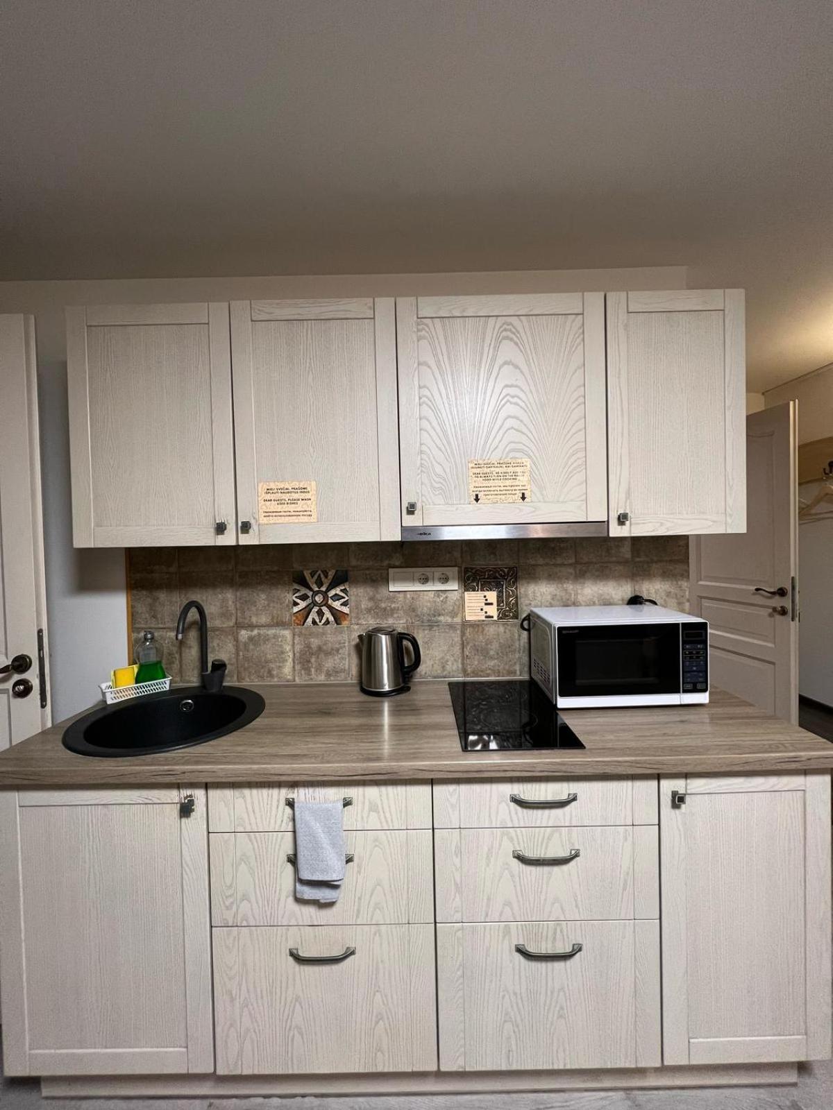 Kubu Ground Floor Rooms 克莱佩达 外观 照片